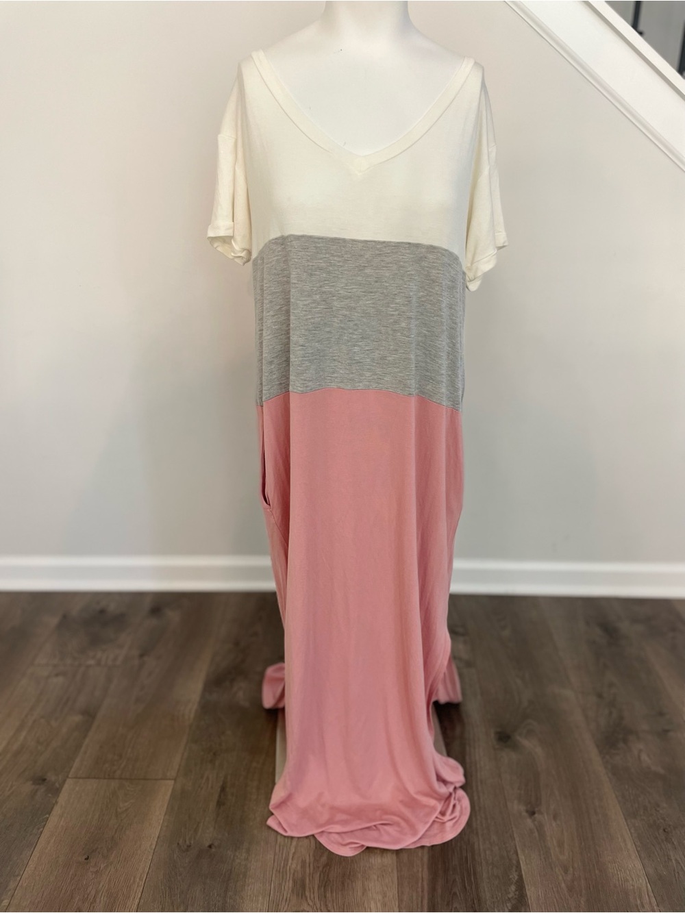 Promesa Cream, Gray & Pink Colorblock V-Neck Maxi Dress